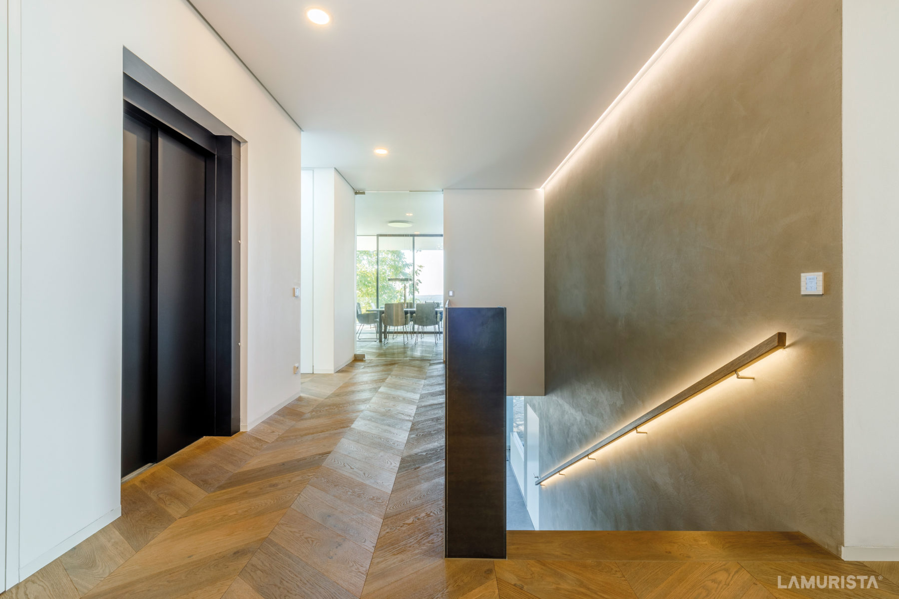 Fugenlos beschichtete Treppe von Lamurista